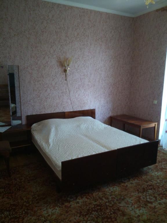 Проживание в семье Сдам посуточно отдельные коммнаты Одесса-15