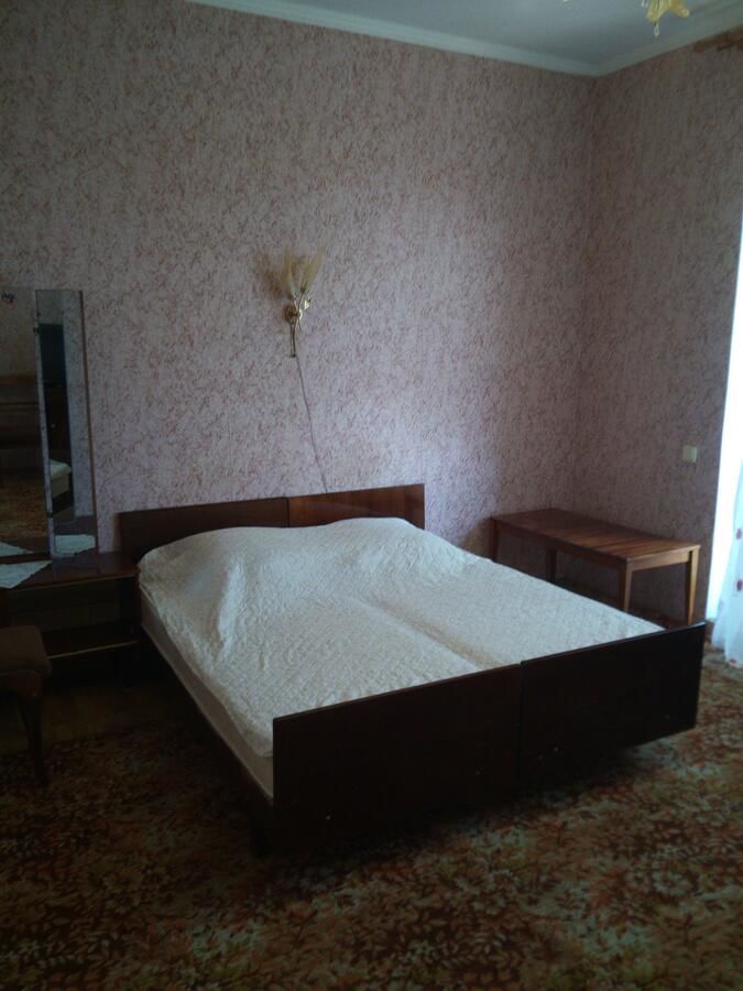 Проживание в семье Сдам посуточно отдельные коммнаты Одесса-6